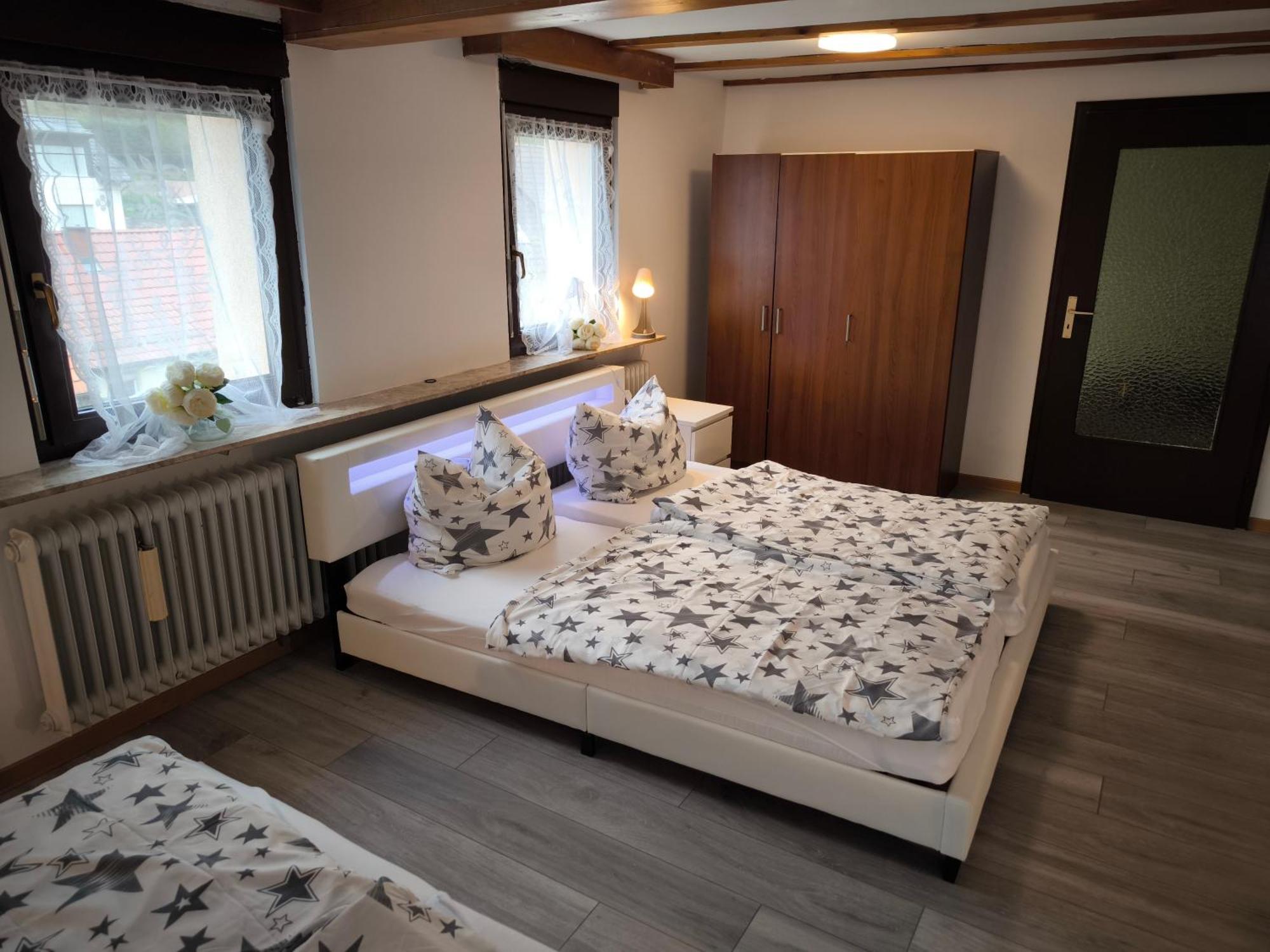 Private Guesthouse Mt Dossenheim Ngoại thất bức ảnh