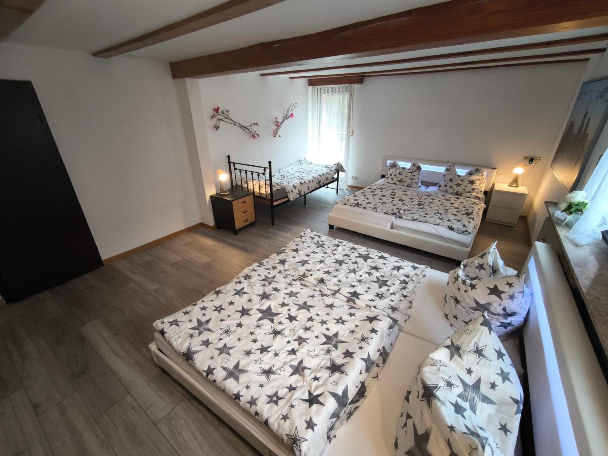 Private Guesthouse Mt Dossenheim Ngoại thất bức ảnh